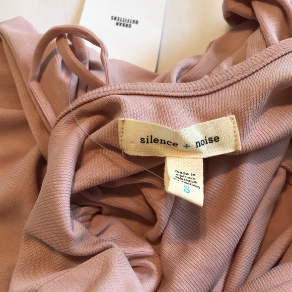 Urban Outfitters Jumpsuit - Picture 6 of 6